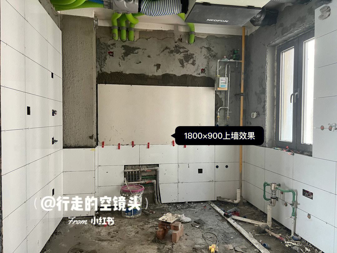 厨房瓷砖空了怎么修理视频(厨房瓷砖空了怎么修理视频教学)