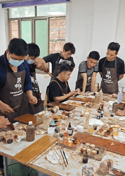 附近修家具上门维修(维修沙发上门服务电话) 附近修家具上门维修(维修沙发上门服务电话)