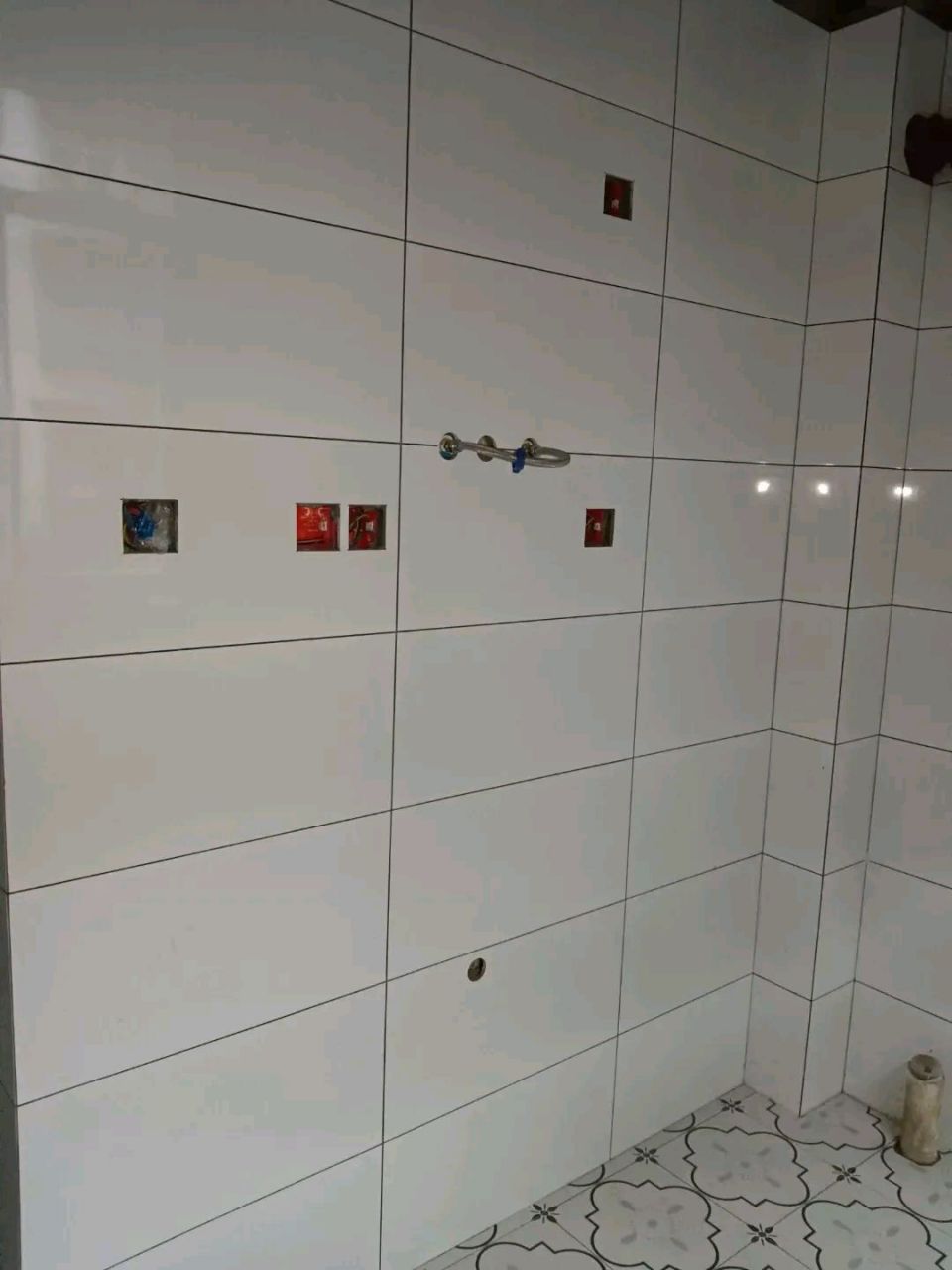 瓷砖师傅手艺区别大吗?(瓷砖师傅手艺区别大吗知乎)